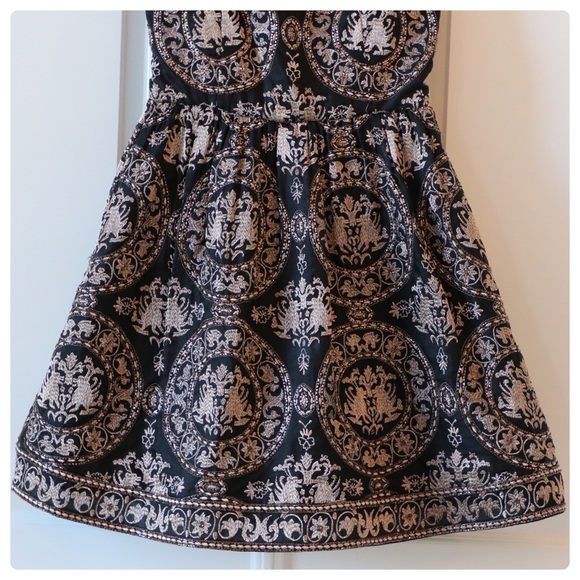 ALICE + OLIVIA Lilyanne Beaded Embroidered Dress - Picture 7 of 15